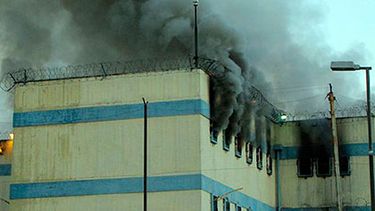 Tragedia en cárcel de San Miguel: 307 familiares serán compensados con casi $13 mil mill en total