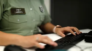 Carabinera fue dada de baja por diagnósticos psiquiátricos y apeló: Suprema ordena nueva evaluación por contradicciones