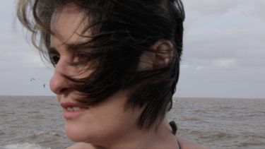 Cecilia Pavón, escritora: Poder nombrar la opresión es tarea de la poesía