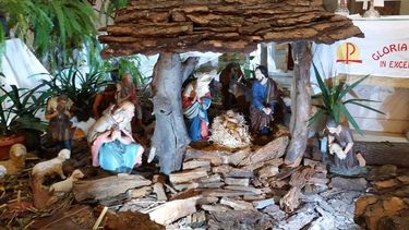 Una navidad en Medio Oriente: Crónica de dos chilenos en busca de una misa cristiana en Beirut