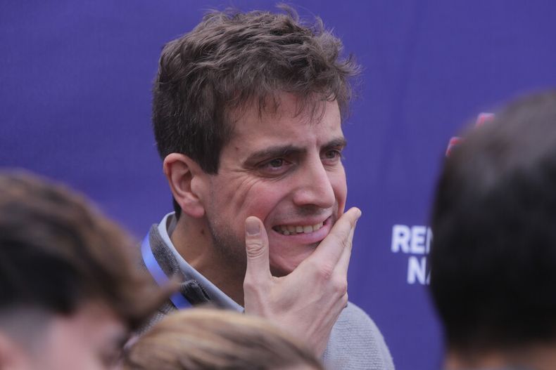 A_UNO_1480029.jpg
