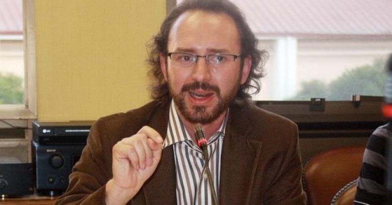 manuel guerrero_816x428.jpg