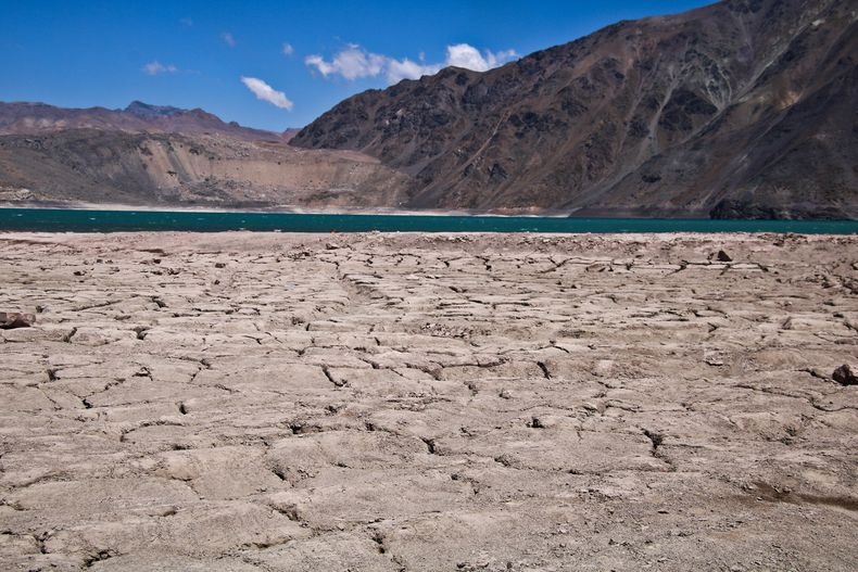 Embalse El Yeso 3.jpg
