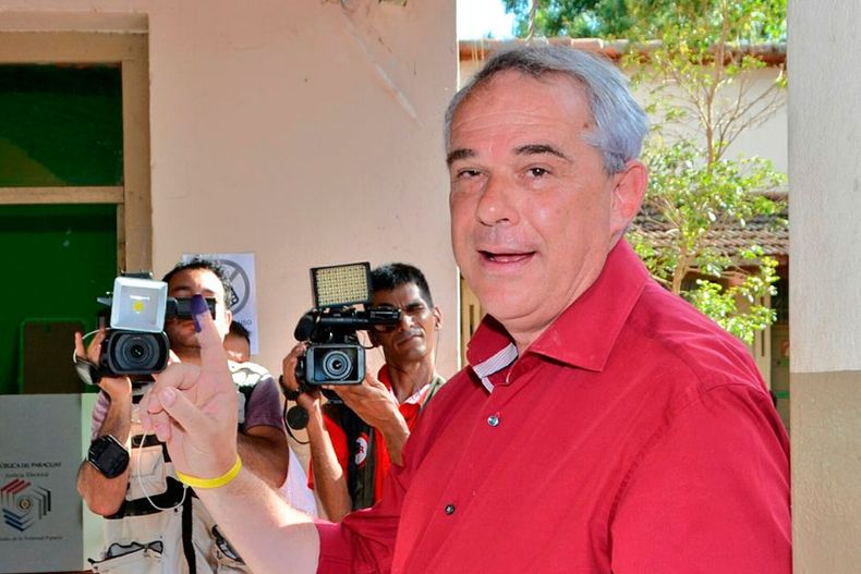 luis gneiting.jpg