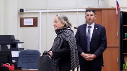 Esposa de general (r) Oviedo declaró por 9 horas ante ministra Rutherford por arista viajes del fraude en el Ejército