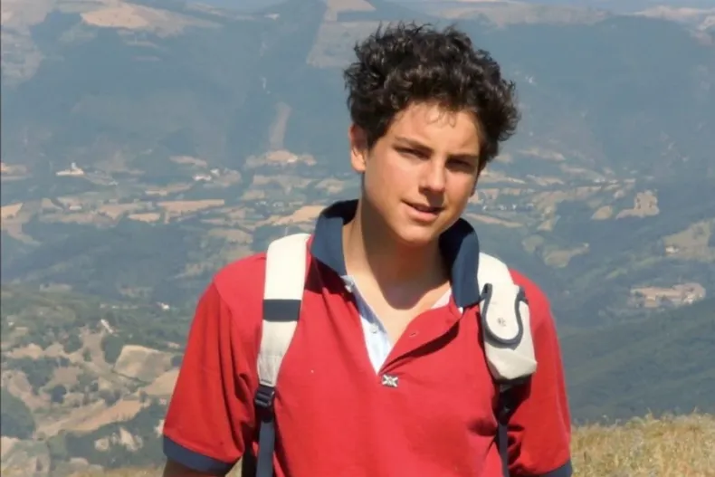 22119 diseno sin titulo 64.webp