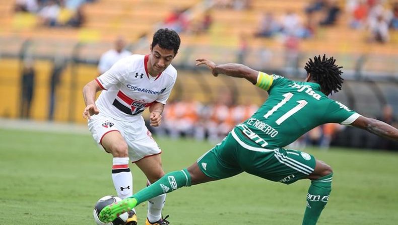 img_jmgilvernet_20181029 170349_imagenes_md_propias_jmgilvernet_correa_con_el_sao_paulo kuoE U452628536532iOI 980x554@MundoDeportivo Web.jpg