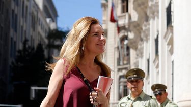 Ministra de las Culturas propone regreso de Teatro Itinerante en funcionamiento: Es un teatro que ¿dónde está hoy día?