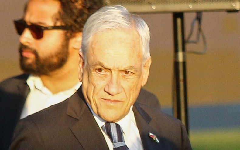 2580 sebastian pinera.jpg