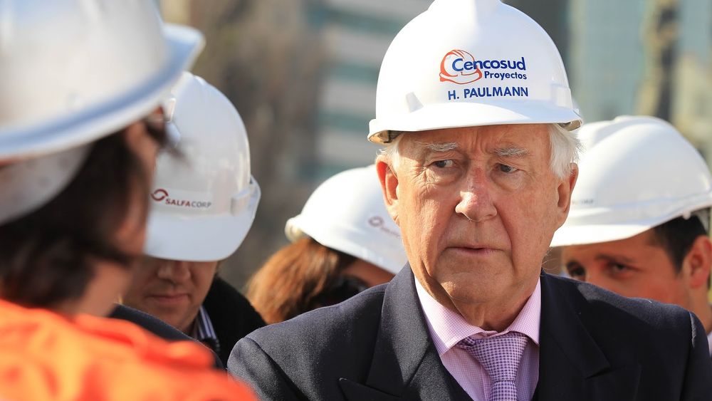 Empresas de Horst Paulmann en bolsa totalizarán retiros de utilidades por $184 mil millones