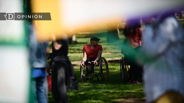 El Desconcierto | Discapacidad y paternidad maternidad e1701699375195.png