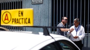 Comisión de OO.PP. aprueba proyecto para agilizar renovación de licencias de conducir