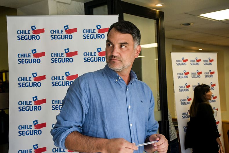 Javier Macaya.jpg