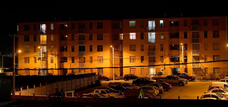 Las comunas con cortes de luz en Santiago este miércoles 15 de abril - Agencia Uno