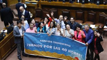 Ministra Jara y aprobación de 40 Horas en el Senado: “Es la humanidad que necesitamos”