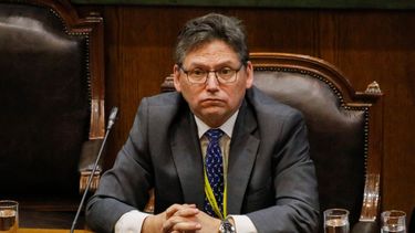 Cámara rechaza AC contra supremo Jean Pierre Matus: 16 abstenciones ayudaron al “en contra”