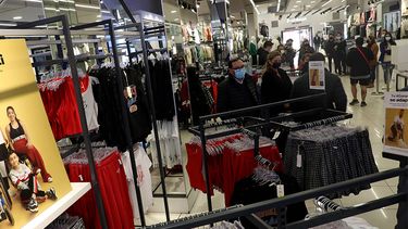 Estudio de remuneraciones en el retail: ¿Cuánto pueden subir los sueldos en fin de año?