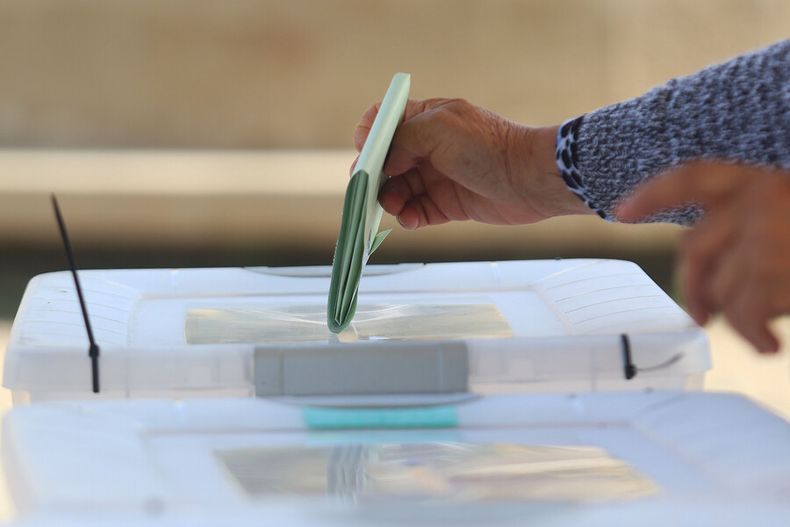 Votaciones partidos politicos.jpg