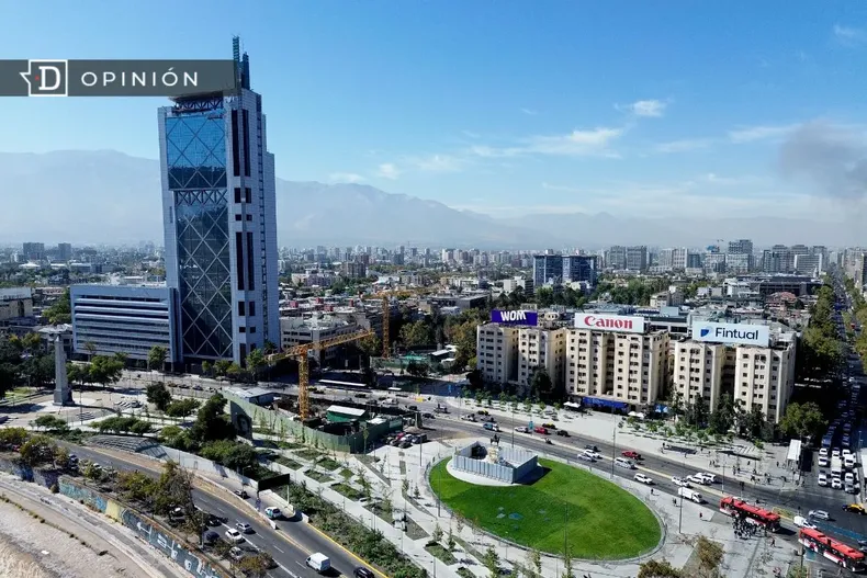 31156 imagen de la plaza baquedano.webp