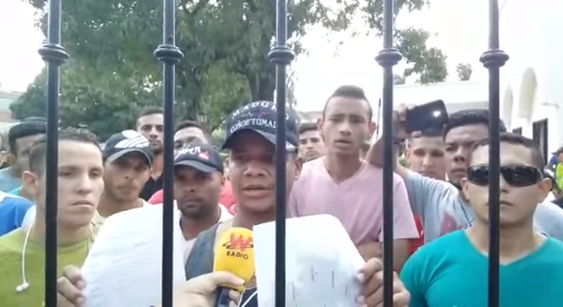 militares venezolanos.png