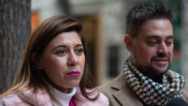 Diputados PS piden “no más chantaje” a la derecha y respaldan al ministro Montes