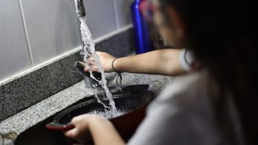 Condominio no puede cortar el agua a vecino por “deudas impagas” falla Corte de Valparaíso
