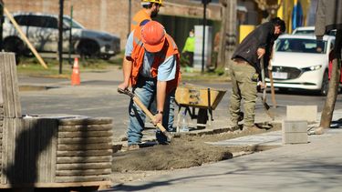 INE: Desempleo en Chile sube y cifra de trabajadores por cuenta propia cae tras dos años