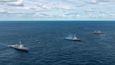 Las dos Coreas intercambian fuego de advertencia en frontera del mar Amarillo