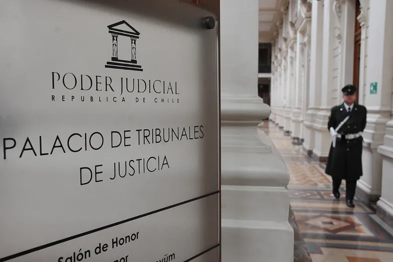 alumno en practica murio tras caida desde 10 metros sin medidas de seguridad familia sera indemnizada con 80 millones.webp