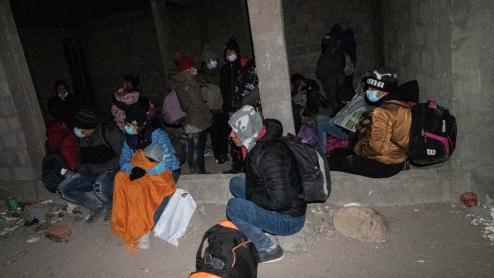 Gobierno de Perú promulga ley que facilita la expulsión de migrantes irregulares