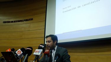 El Desconcierto | CEP encuesta.jpg