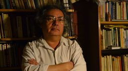 Sergio Rojas: “La revuelta y la pandemia dejaron la vara alta para el pensamiento”