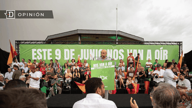 El Desconcierto | cierre de campana vox.png