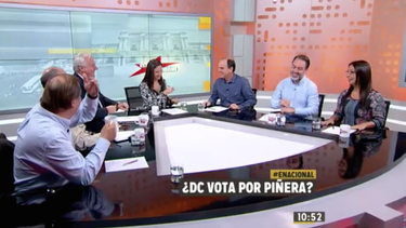 REDES| Parece la tertulia del binominal: Duras críticas a TVN por sesgo ideológico del panel de Estado Nacional