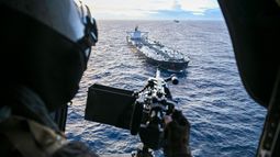 Estados Unidos intercepta un buque de Irán - X: @INDOPACOM Estados Unidos intercepta un buque de Irán - X: @INDOPACOM