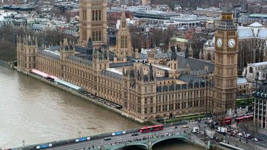 Reino Unido a la izquierda: A punto de devolver el poder a laboristas tras 14 años de tories