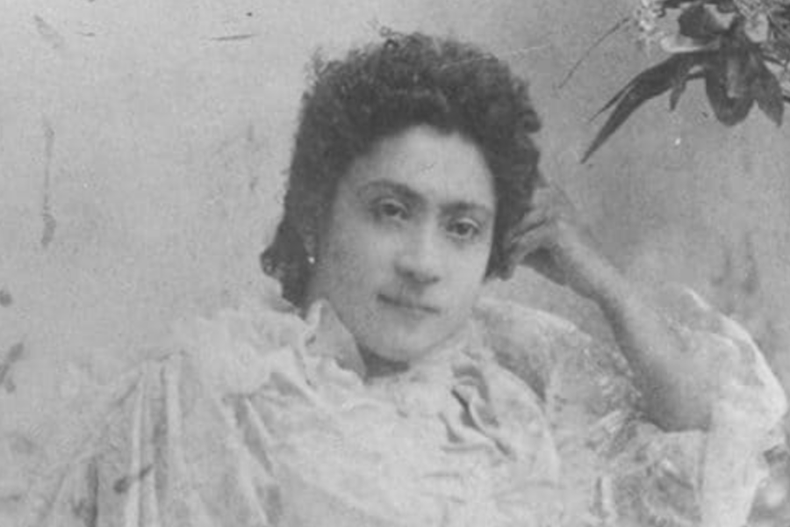 como la historica escultura de eloisa diaz en independencia quedo reluciente con innovadora tecnica.png