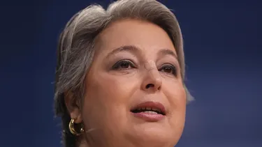 El Desconcierto | 10483 ministra del trabajo jeannette jara.webp