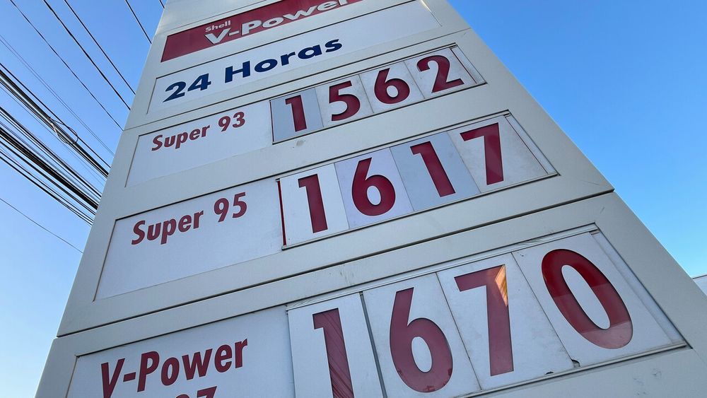 Precio de las bencinas hizo que el IPC de marzo subiera - Agencia Uno