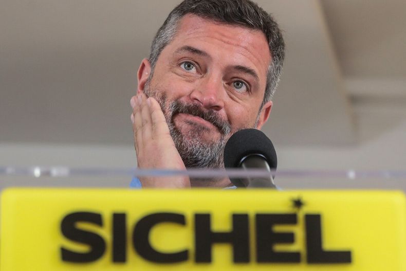 Sichel.jpg