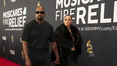 Kanye West lanza polémicos mensajes: Asegura ser nazi y que controla a su pareja Bianca Censori