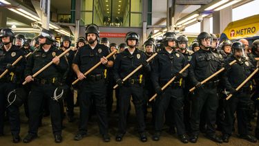 Concejo municipal de Minneapolis anuncia que desmantelará y reconstruirá su Departamento de Policía tras muerte de George Floyd