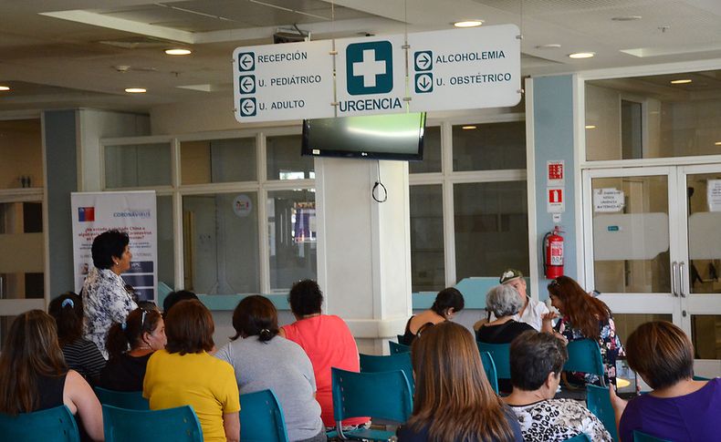 acusan retraso en edificacion de hospitales por deudas de us130 millones a constructoras.jpg