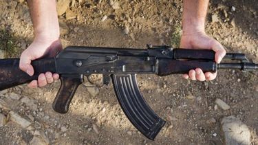 El Desconcierto | AK 47.jpg