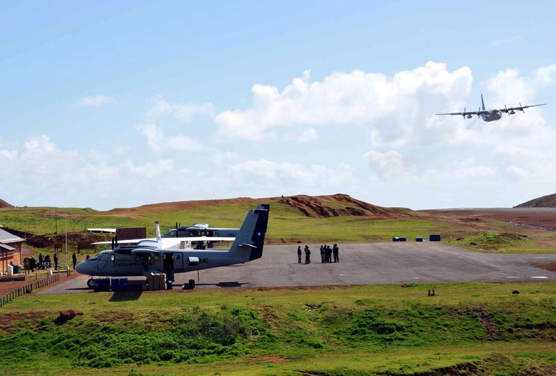 21827 hercules c 130.jpg