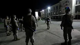 Fusiles de guerra son robados desde regimiento de Valparaíso: Delincuentes intimidaron a jóvenes conscriptos
