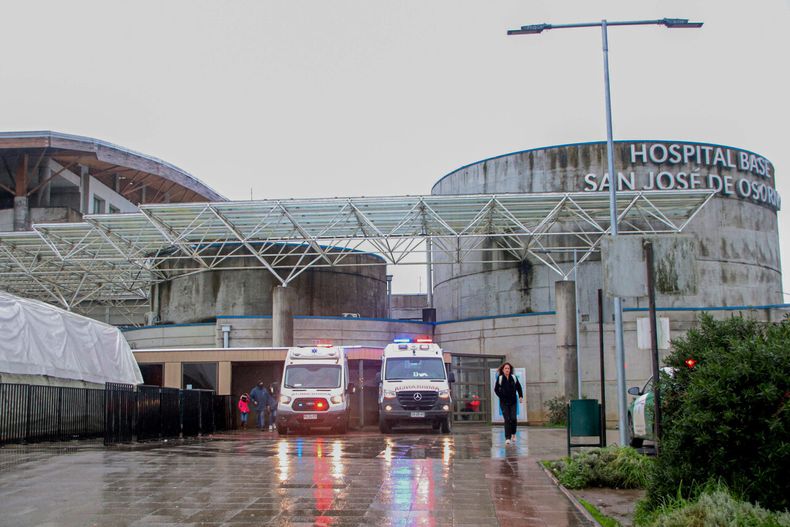 22030 hospital base de osorno.jpg