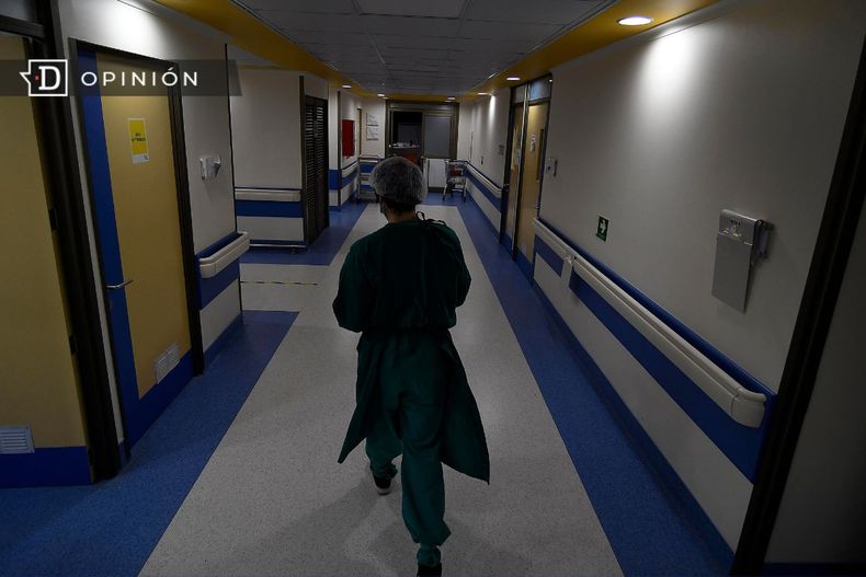 4501 pasillo de un hospital.jpg
