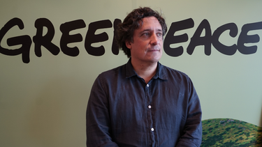 matias asun, director de greenpeace: el mundo ambiental no se gana la vida deteniendo proyectos