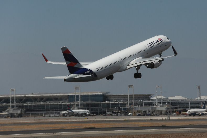 Vuelo imagen referencial.jpg